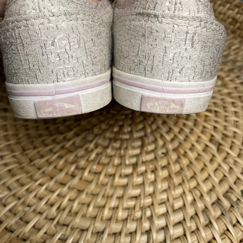 Vans Girls 2 Heathered Gray Silver Missy Sneakers Skater Metallic Fabric Lace Up